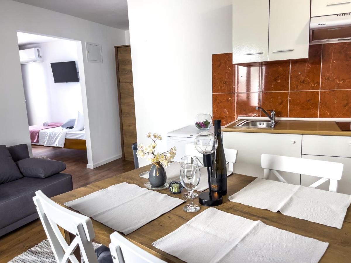 Apartments Goro Подстрана Экстерьер фото