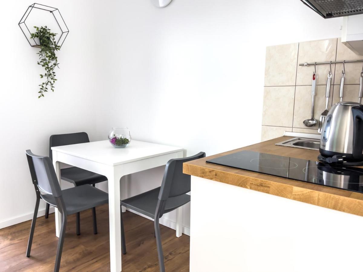 Apartments Goro Подстрана Экстерьер фото