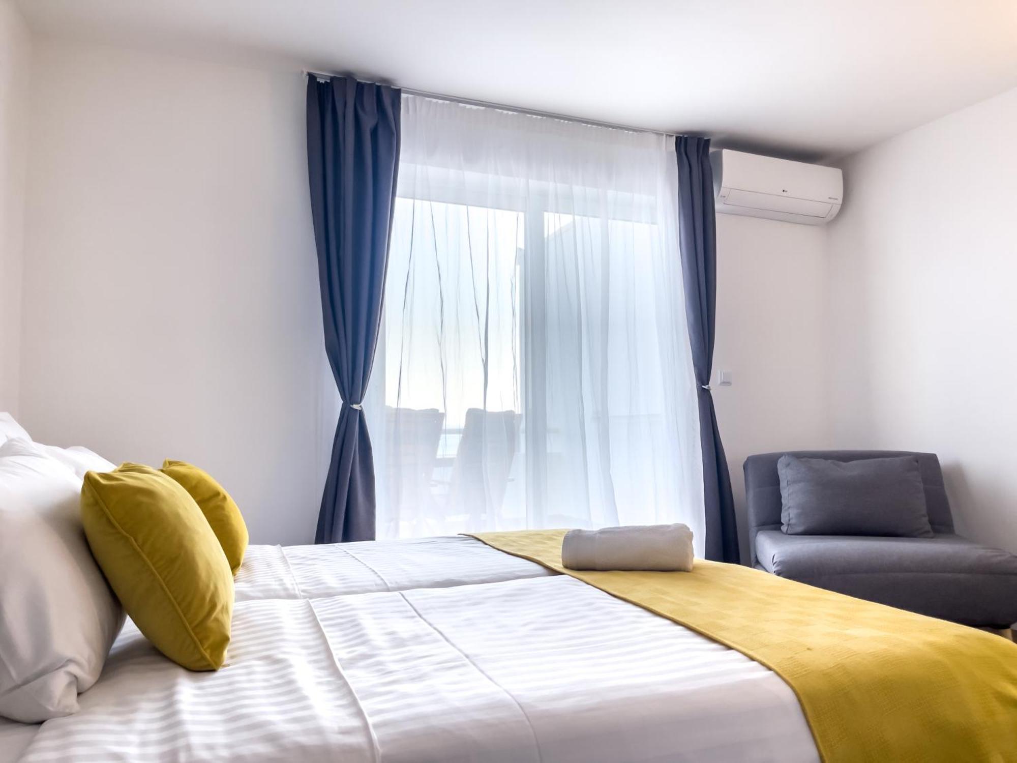 Apartments Goro Подстрана Экстерьер фото